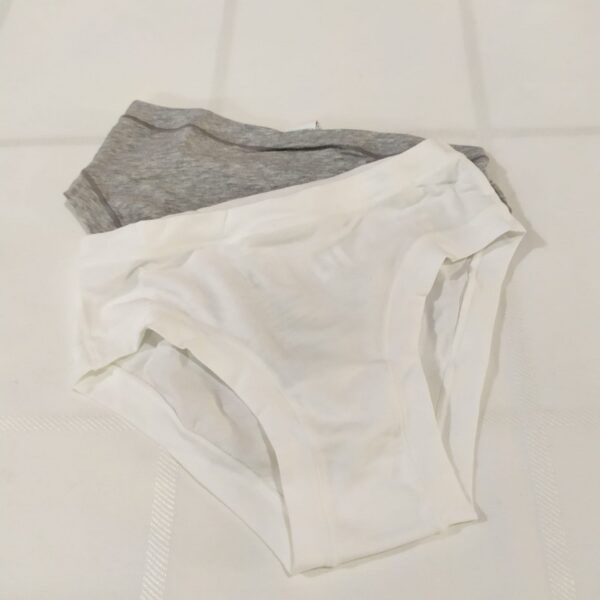 BENUND23-10-wholesale-benetton-kids-underwear-lot-cotton-shirts-briefs Wholesale Kids’ Underwear Lot – Benetton Cotton Shirts & Briefs
