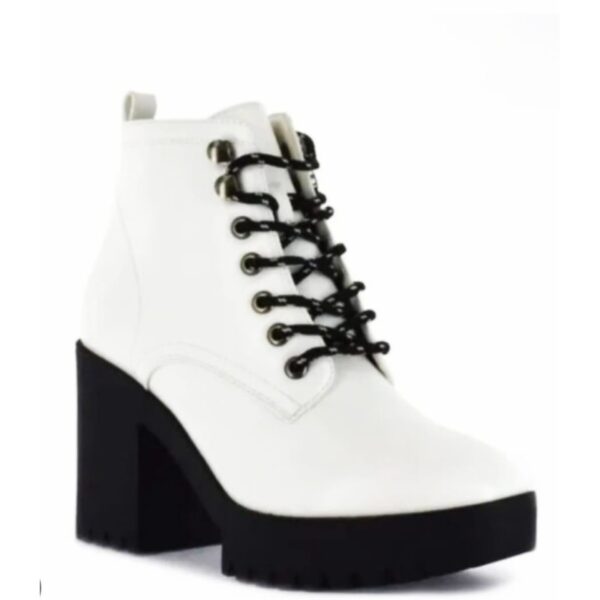 Footwear Lots: Seven7 Wholesale Boots