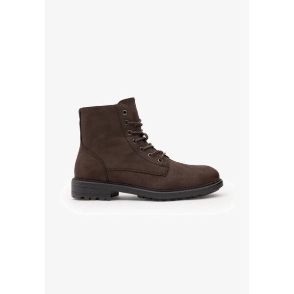 Branded Footwear Pallet – Wholesale Clearance Stock