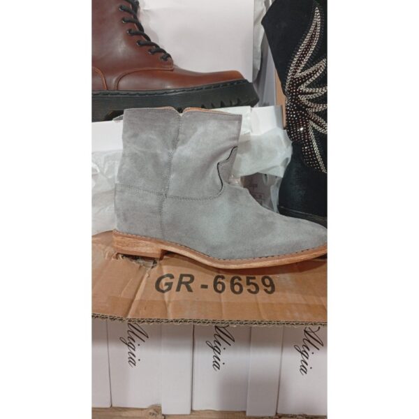 BJM-3803-05-womens-footwear-pallet-boots-shoes-lot Women's Footwear Pallet – Wholesale Boots and Shoes Lot