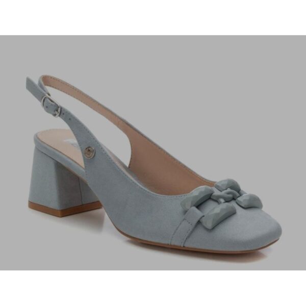 Pallet of New Multi-Brand Footwear – Retail Stock for Resale