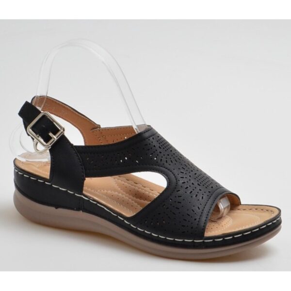 Pallet of New Multi-Brand Footwear – Retail Stock for Resale