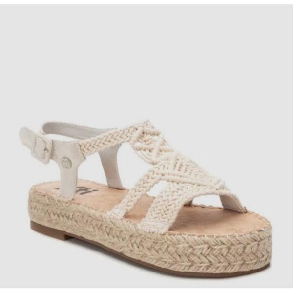 Pallet of New Multi-Brand Footwear – Retail Stock for Resale