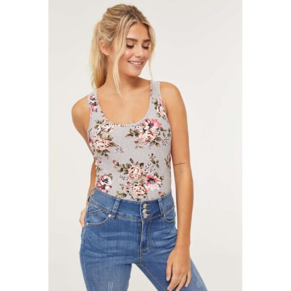 Ardene mix women's t-shirts and crop tops