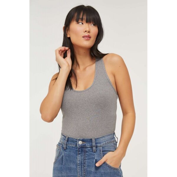 Ardene mix women's t-shirts and crop tops
