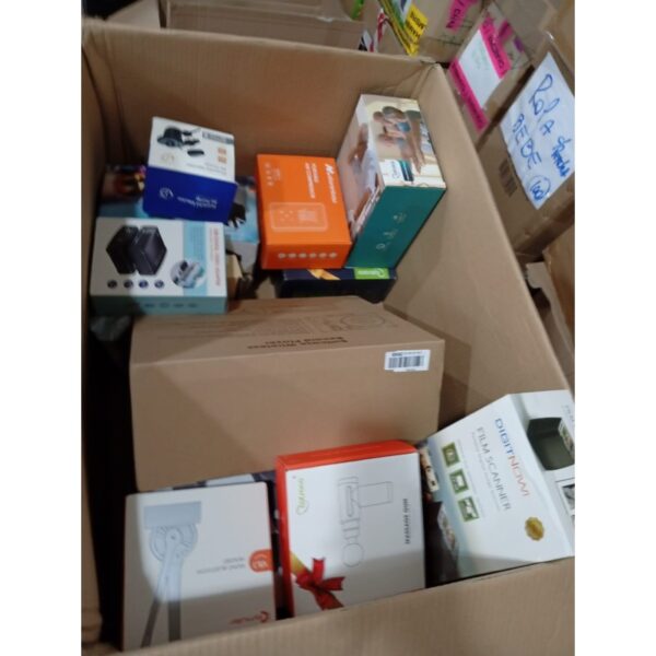 amazon-az-premium-pallet-electronics-multimedia-lot-2.jpg Amazon Az Premium Pallet – Electronics & Multimedia Lot