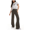 wholesale-asos-womens-summer-clothing-lot-27.png Wholesale ASOS Women’s Summer Clothing Lot