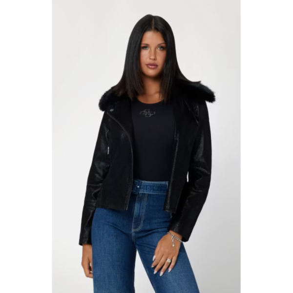 Wholesale Guess Clothing Lots – Women and Winter