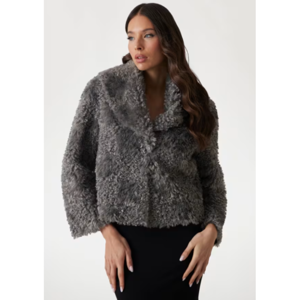 Wholesale Guess Clothing Lots – Women and Winter