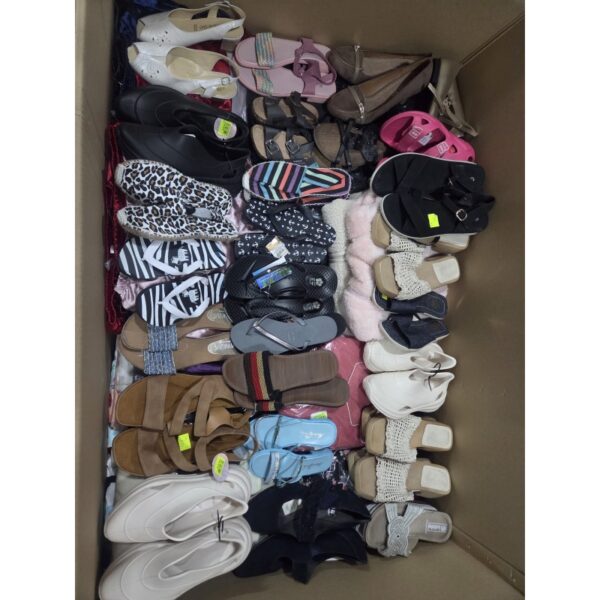 womens-clothing-footwear-pallet-300-pieces-9.jpg Women’s Clothing and Footwear Pallet – 300 Pieces